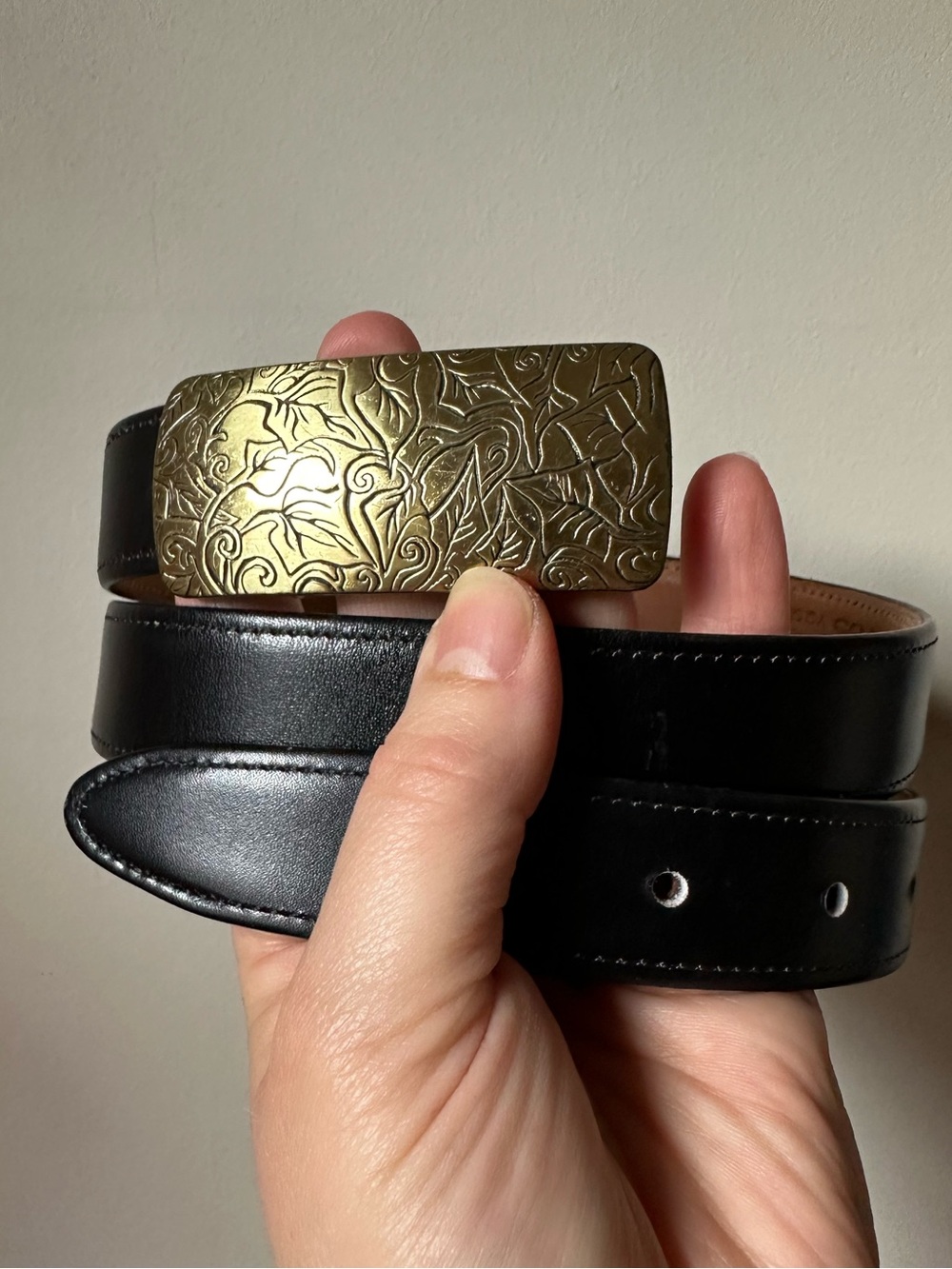 Vintage 90s Coach 3908 French Calfskin Brass Belt Black Medium